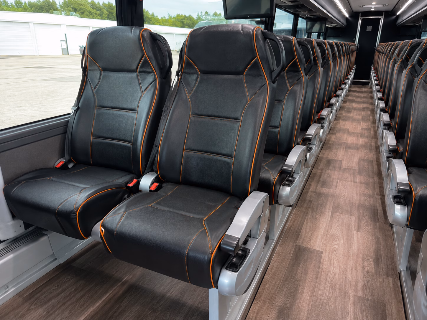 charter buses for multi day carson wedding weekends